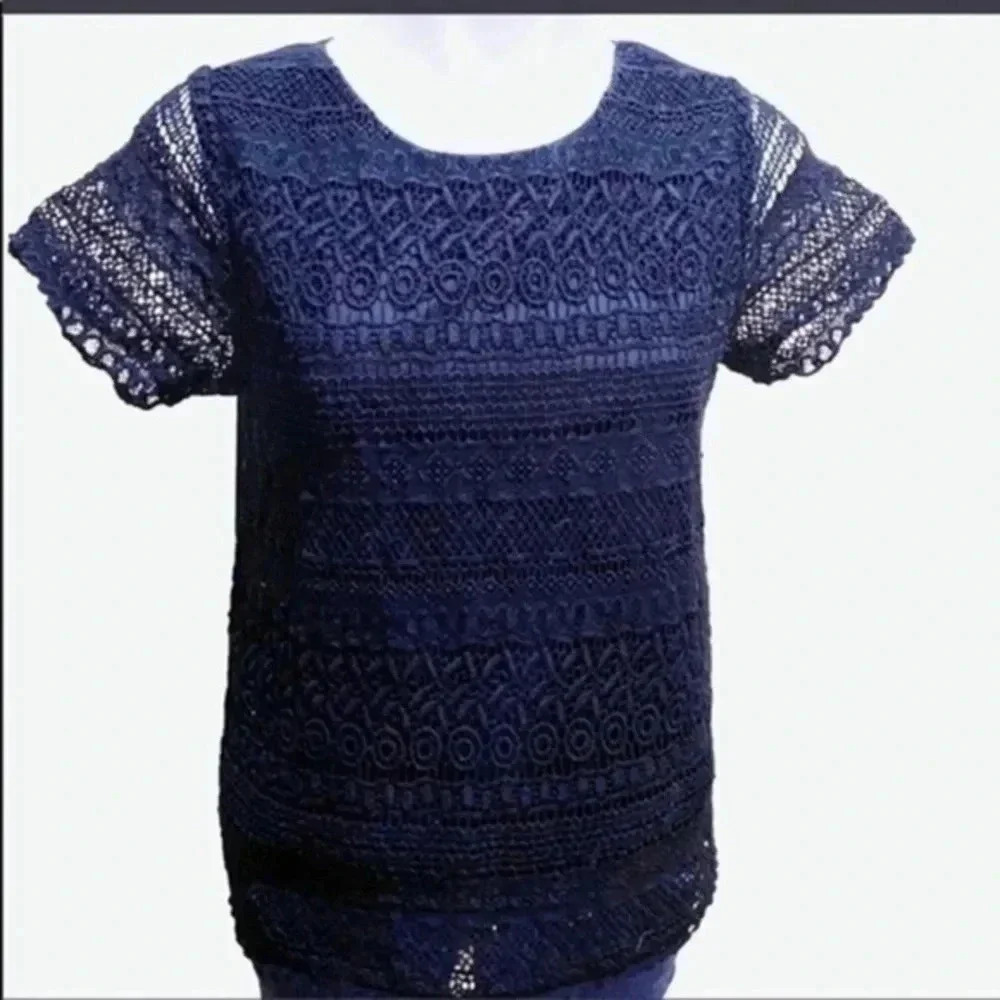 J.Crew women’s knit/crochet top 6